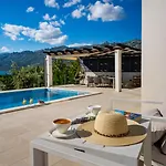 Luxury Wonder Heated Pool 32 M2 Sea View Villa