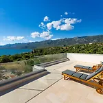 Luxury Wonder Heated Pool 32 M2 Sea View *
