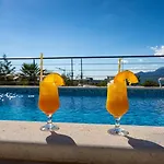 Luxury Wonder Heated Pool 32 M2 Sea View