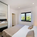 Luxury Wonder Heated Pool 32 M2 Sea View * Maslenica