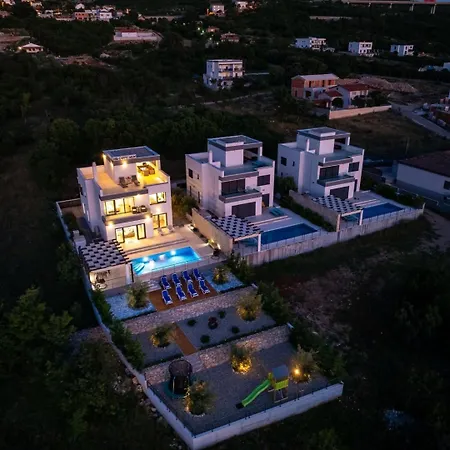 Luxury Wonder Heated Pool 32 M2 Sea View *
