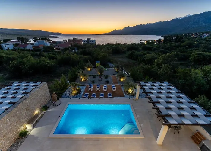 Luxury Wonder Heated Pool 32 M2 Sea View