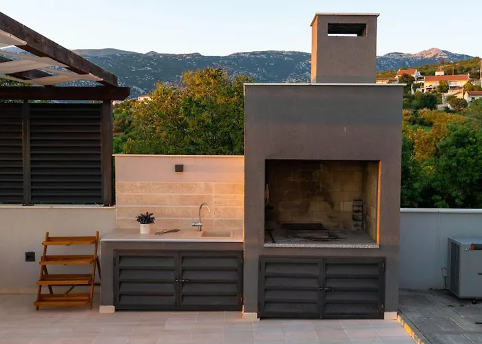Luxury Wonder Heated Pool 32 M2 Sea View Maslenica