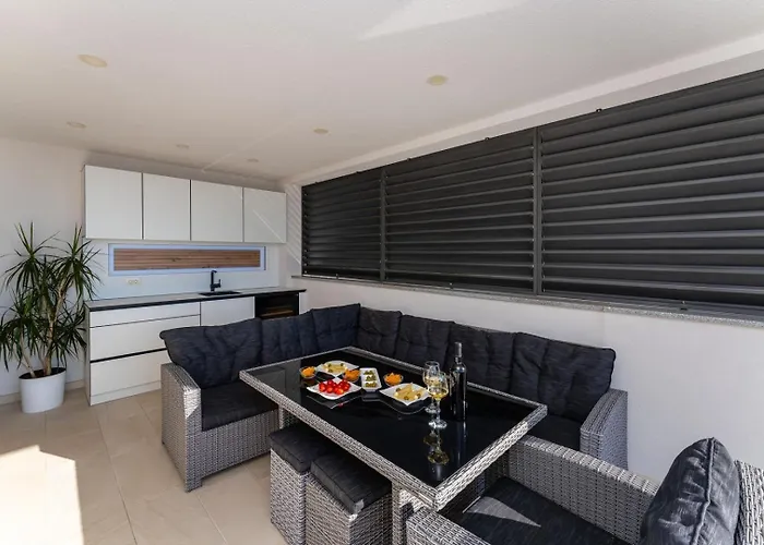 Villa Luxury Wonder Heated Pool 32 M2 Sea View