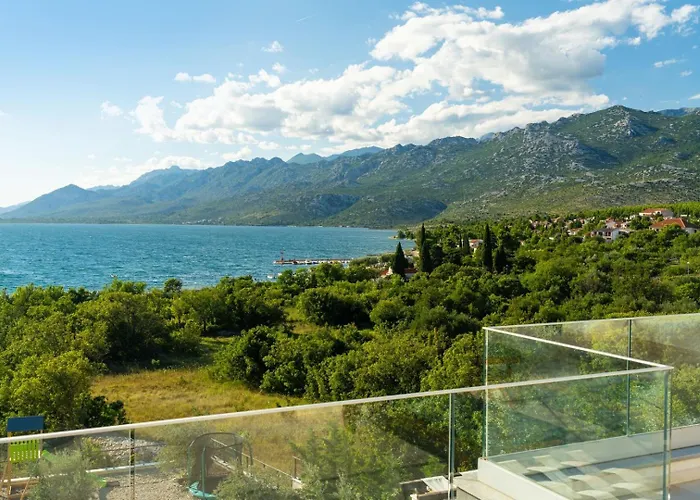 Luxury Wonder Heated Pool 32 M2 Sea View Maslenica
