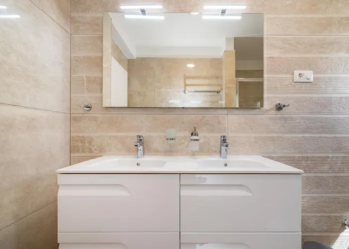 Luxury Wonder Heated Pool 32 M2 Sea View