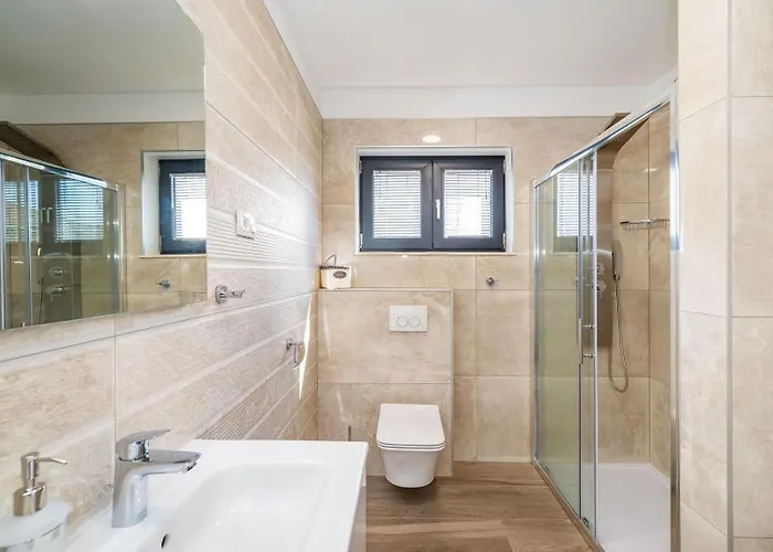 Luxury Wonder Heated Pool 32 M2 Sea View Villa Maslenica