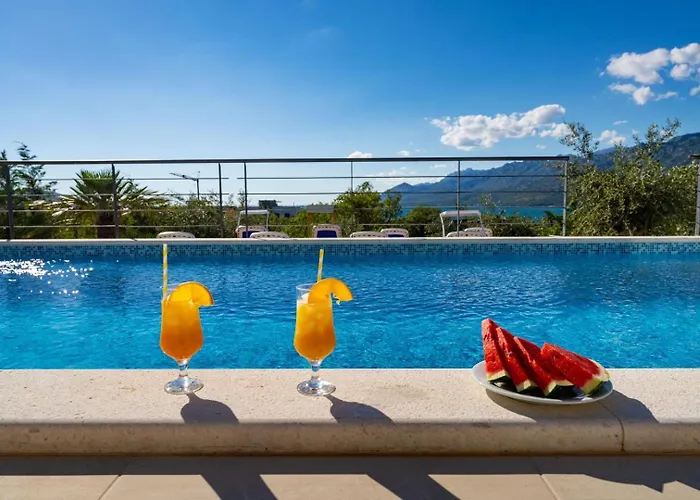 Luxury Wonder Heated Pool 32 M2 Sea View