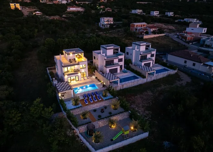 Luxury Wonder Heated Pool 32 M2 Sea View *