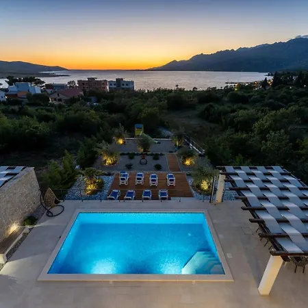 Luxury Wonder Heated Pool 32 M2 Sea View