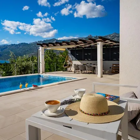 Luxury Wonder Heated Pool 32 M2 Sea View Vila