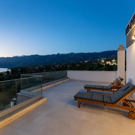 Vila Luxury Wonder Heated Pool 32 M2 Sea View