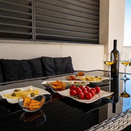 Luxury Wonder Heated Pool 32 M2 Sea View *