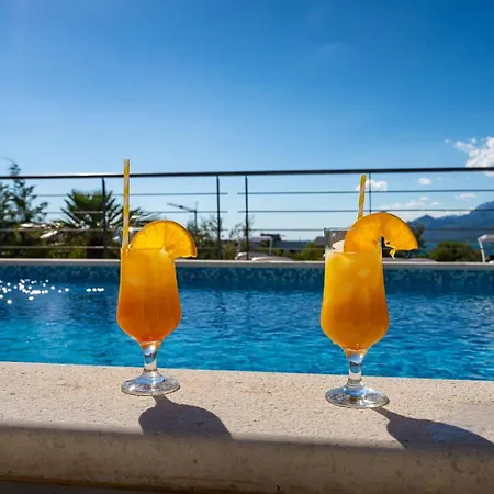 Luxury Wonder Heated Pool 32 M2 Sea View