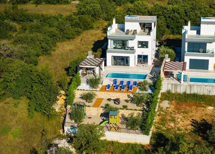 Villa Luxury Wonder Heated Pool 32 M2 Sea View Maslenica
