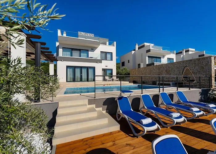 Luxury Wonder Heated Pool 32 M2 Sea View * Maslenica