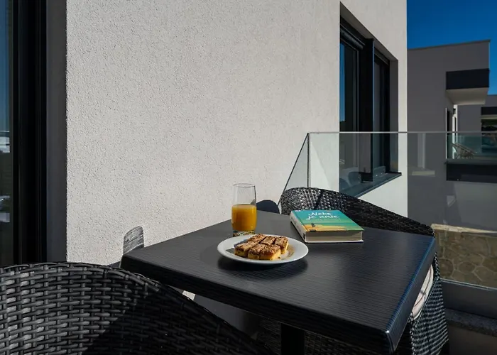 Luxury Wonder Heated Pool 32 M2 Sea View Villa Maslenica