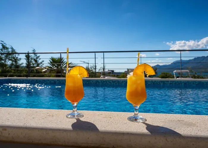 Luxury Wonder Heated Pool 32 M2 Sea View