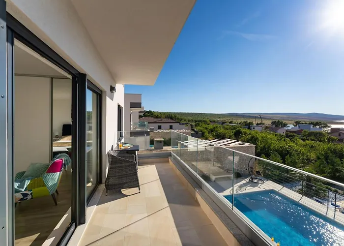 Villa Luxury Wonder Heated Pool 32 M2 Sea View Maslenica